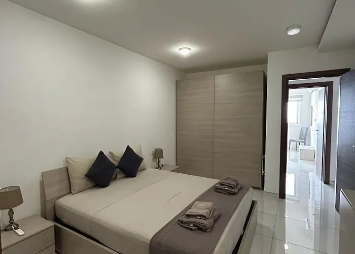 Sunset And Seaview Apartment No 1